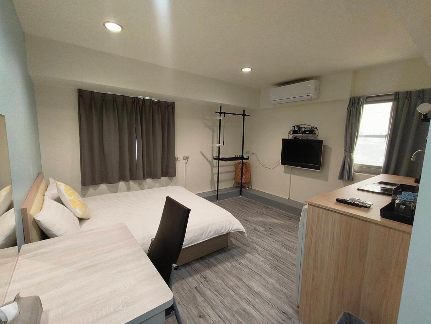 Holayoyo Appartement Tainan Buitenkant foto
