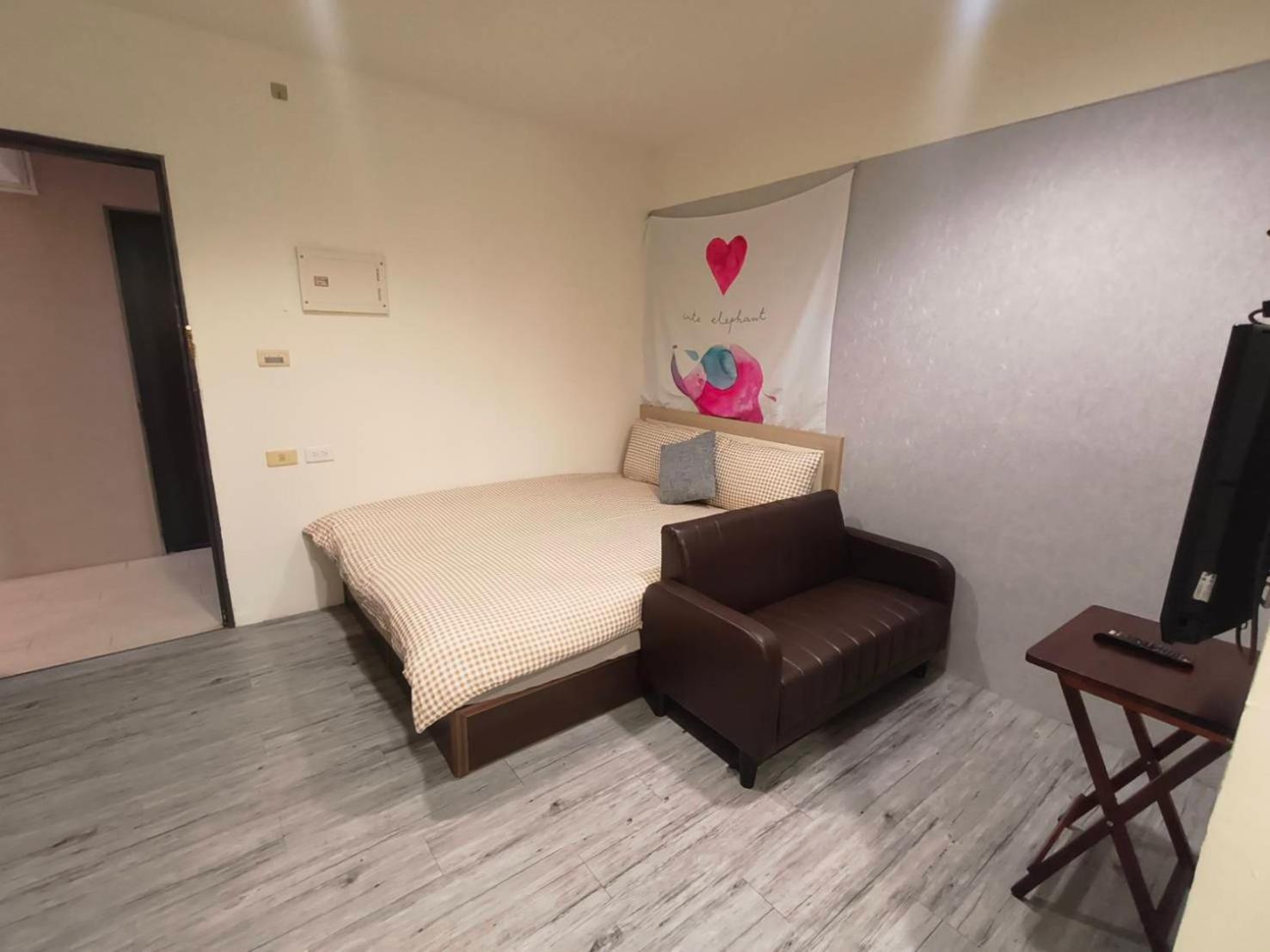 Holayoyo Appartement Tainan Buitenkant foto